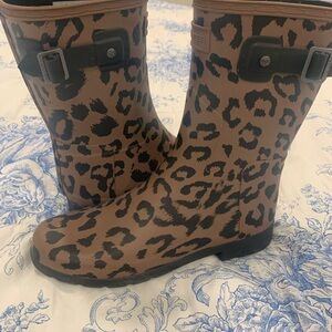 Hunter Black and Brown Leopard Winter Boots